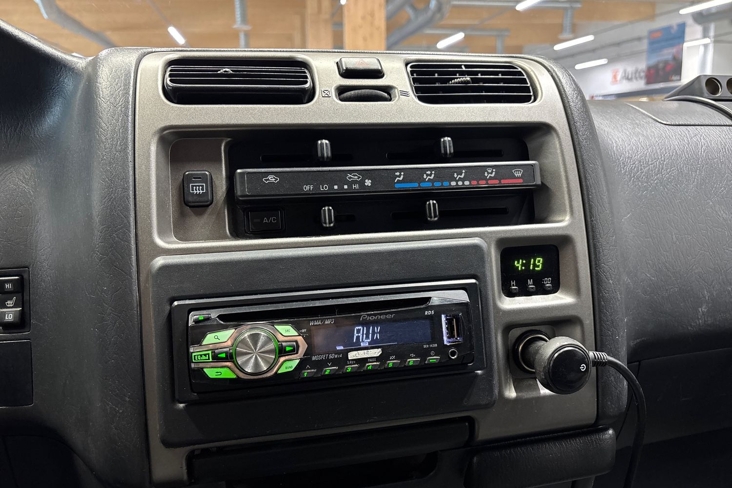 Toyota Hiace vaihtoauto