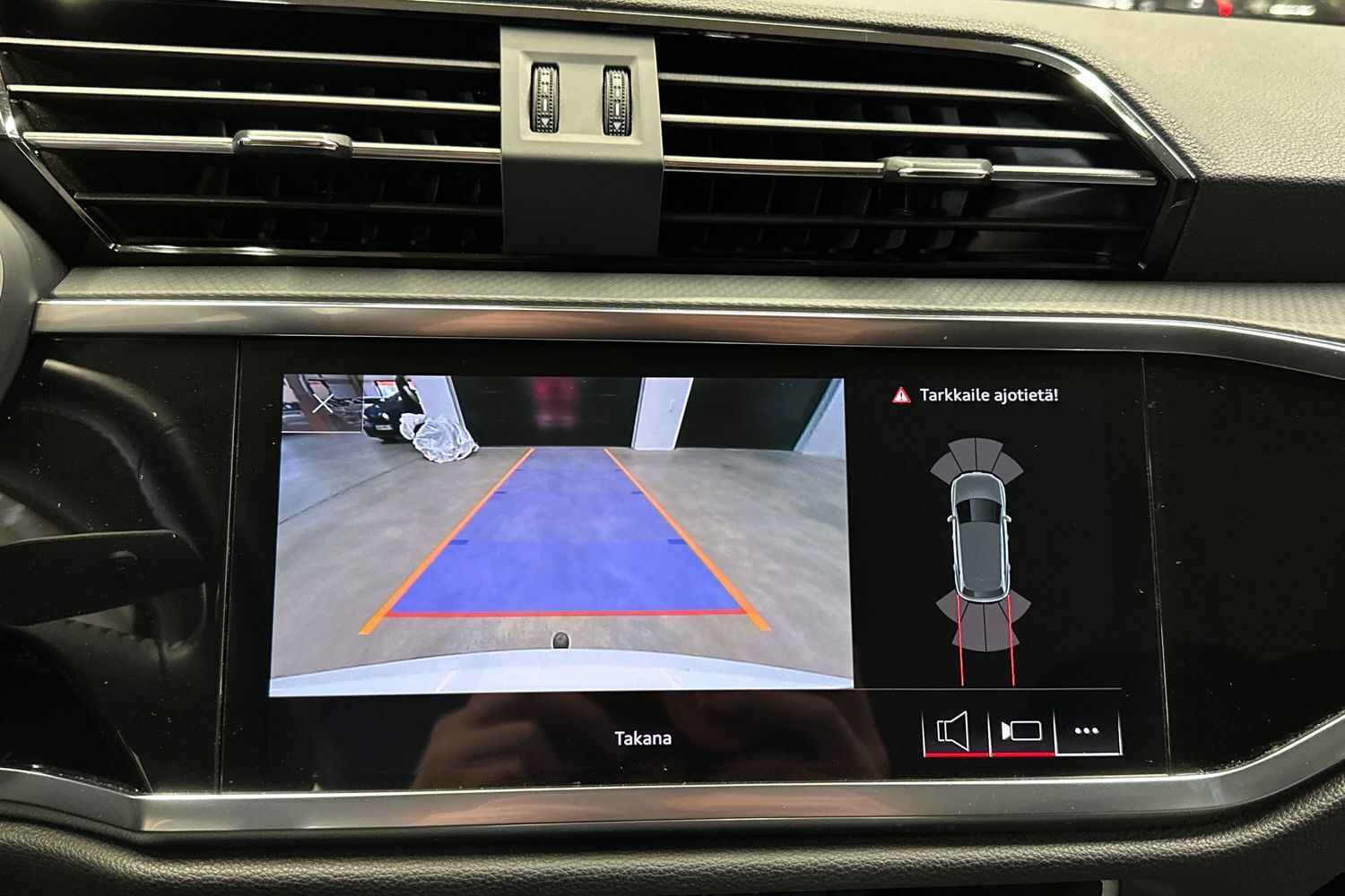 Audi Q3 vaihtoauto