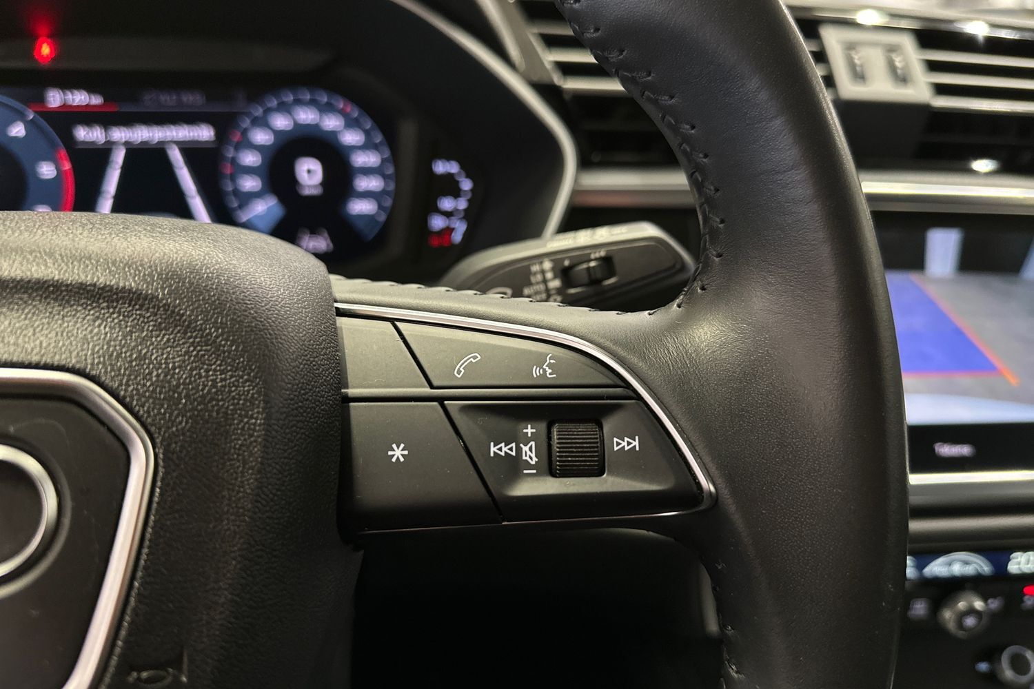 Audi Q3 vaihtoauto