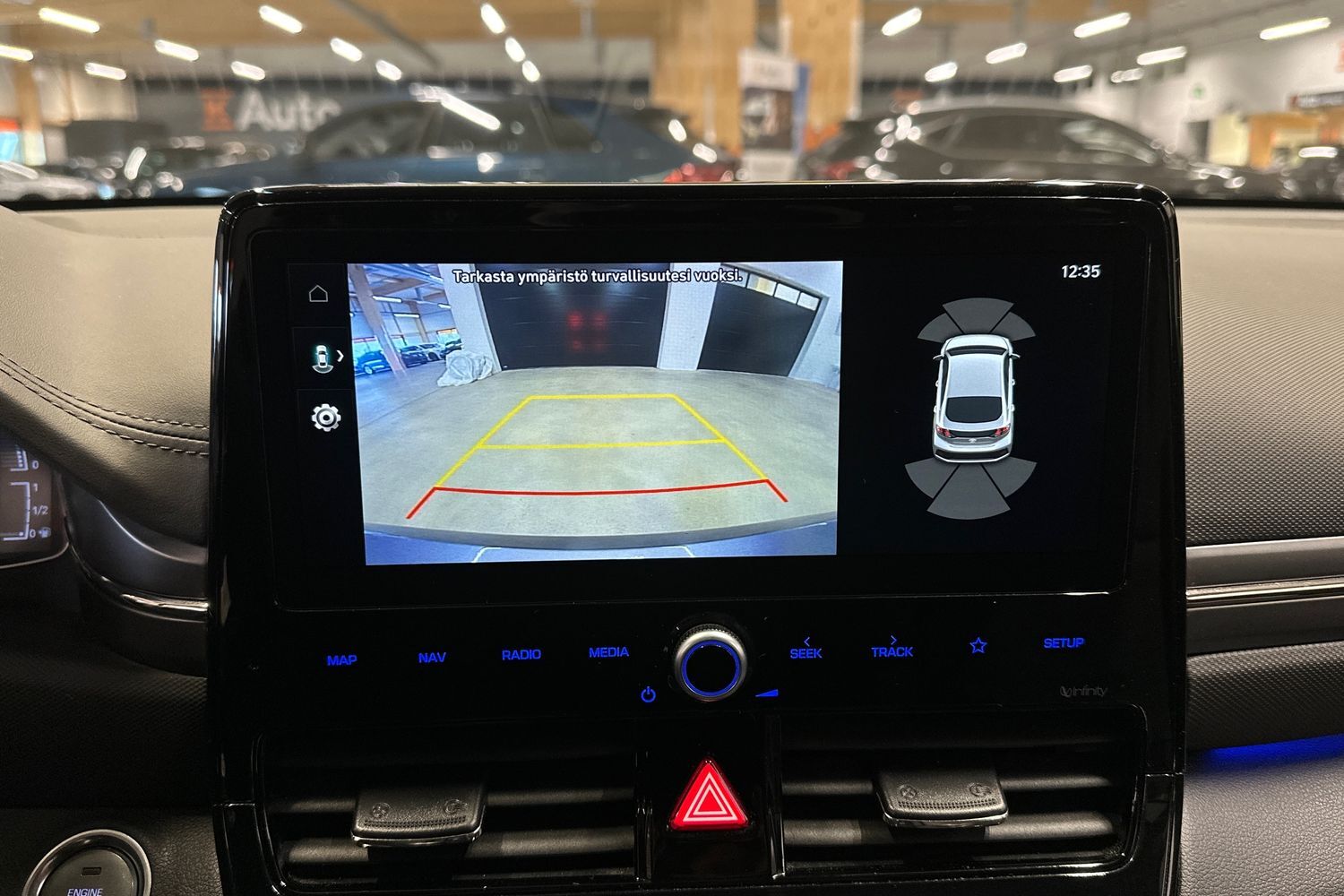 Hyundai IONIQ plug-in vaihtoauto