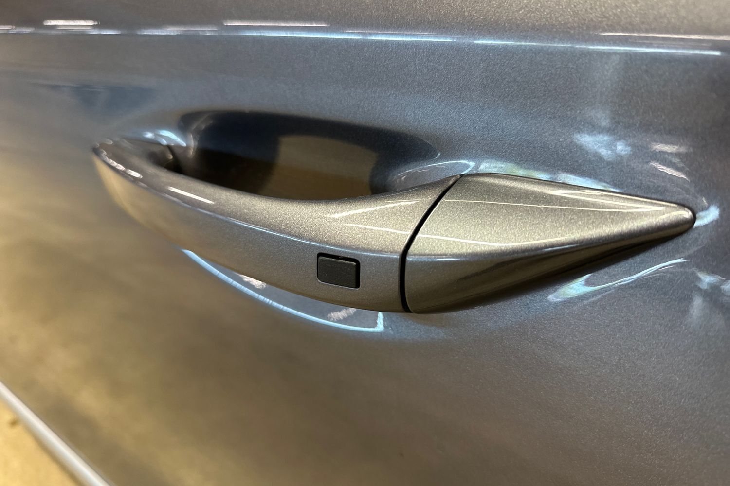 Hyundai IONIQ plug-in vaihtoauto