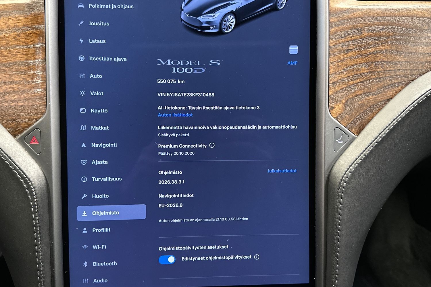 Tesla Model S vaihtoauto