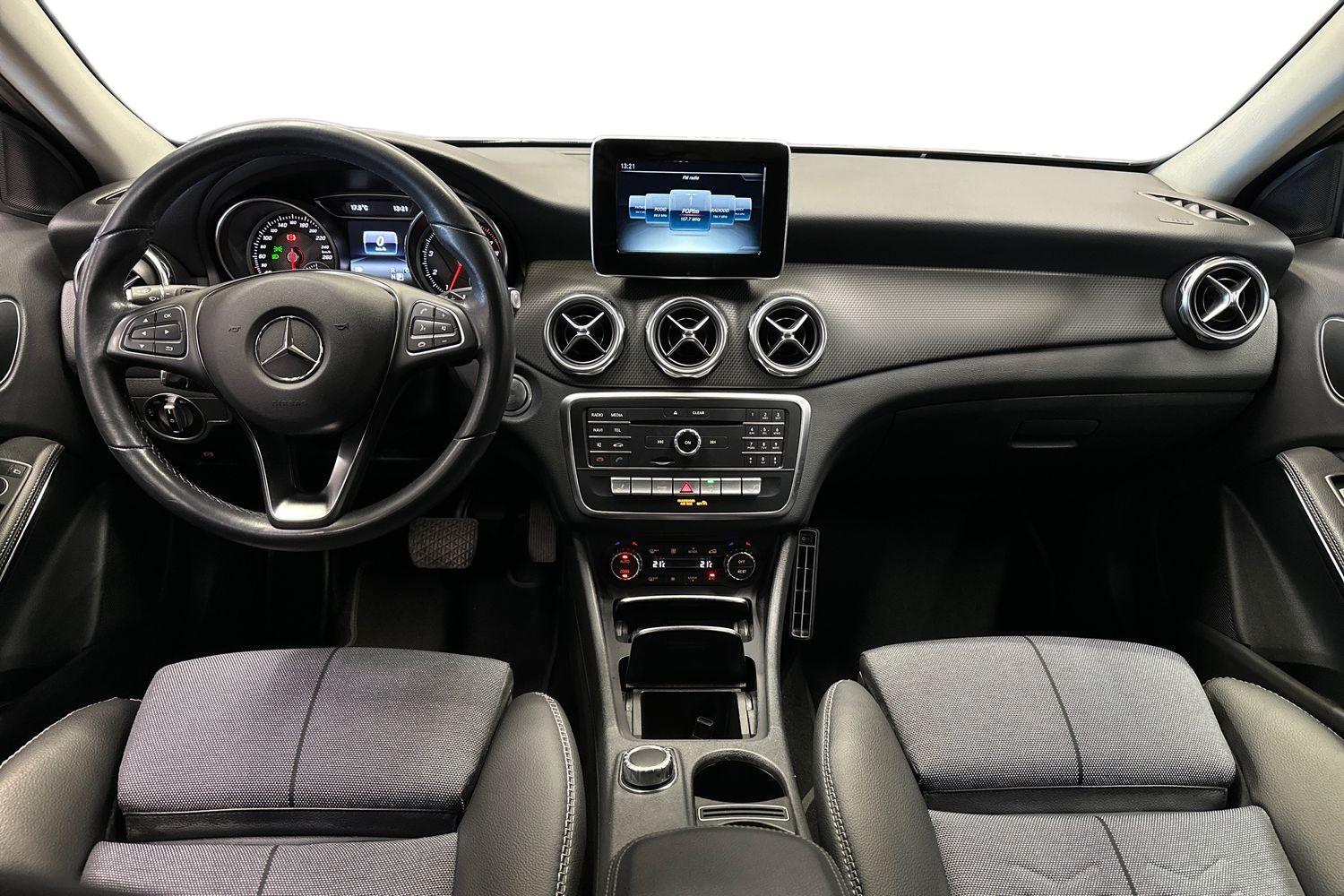 Mercedes-Benz GLA vaihtoauto