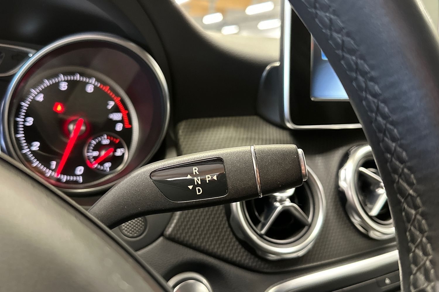 Mercedes-Benz GLA vaihtoauto