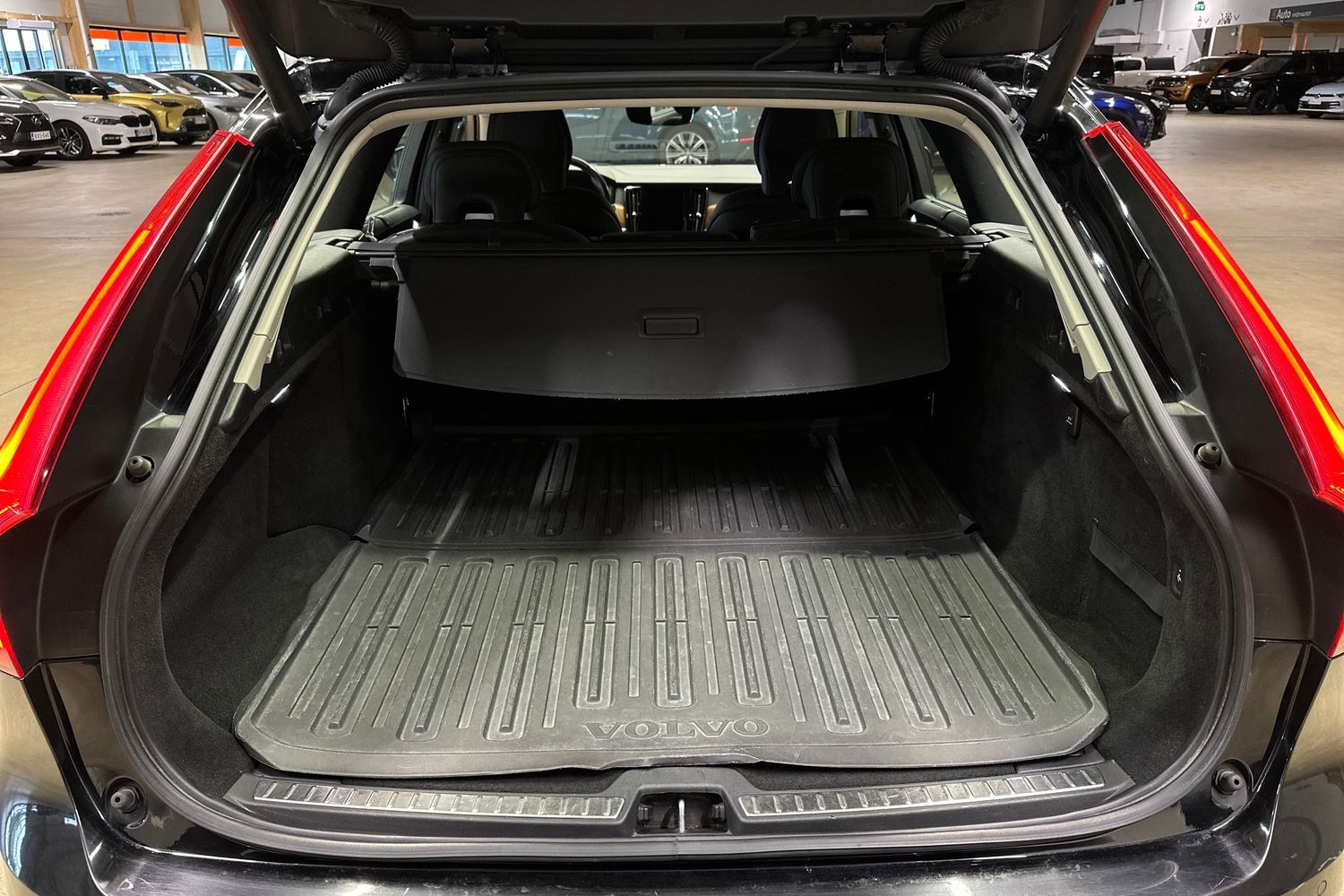 Volvo V90 vaihtoauto
