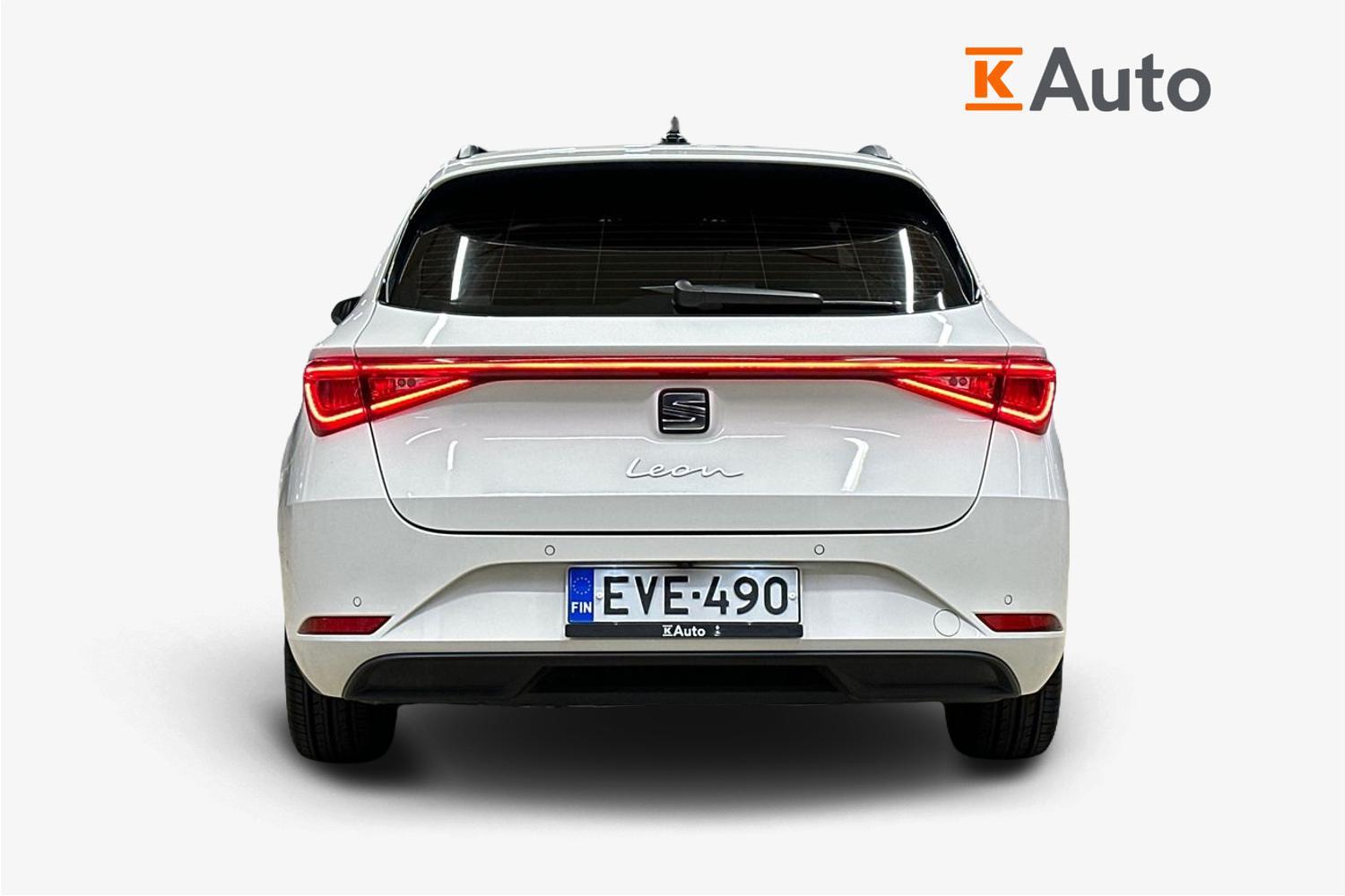 SEAT Leon Sportstourer vaihtoauto