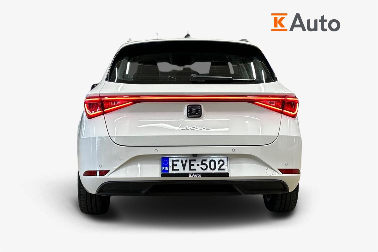 SEAT Leon Sportstourer vaihtoauto