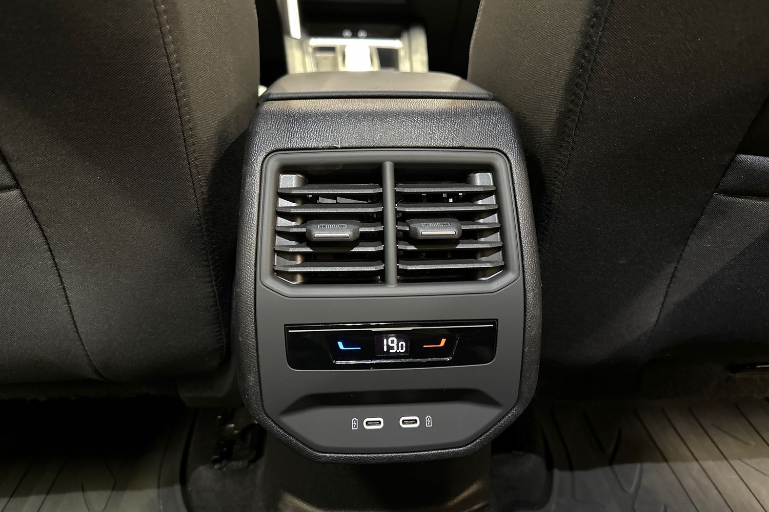 SEAT Leon Sportstourer vaihtoauto