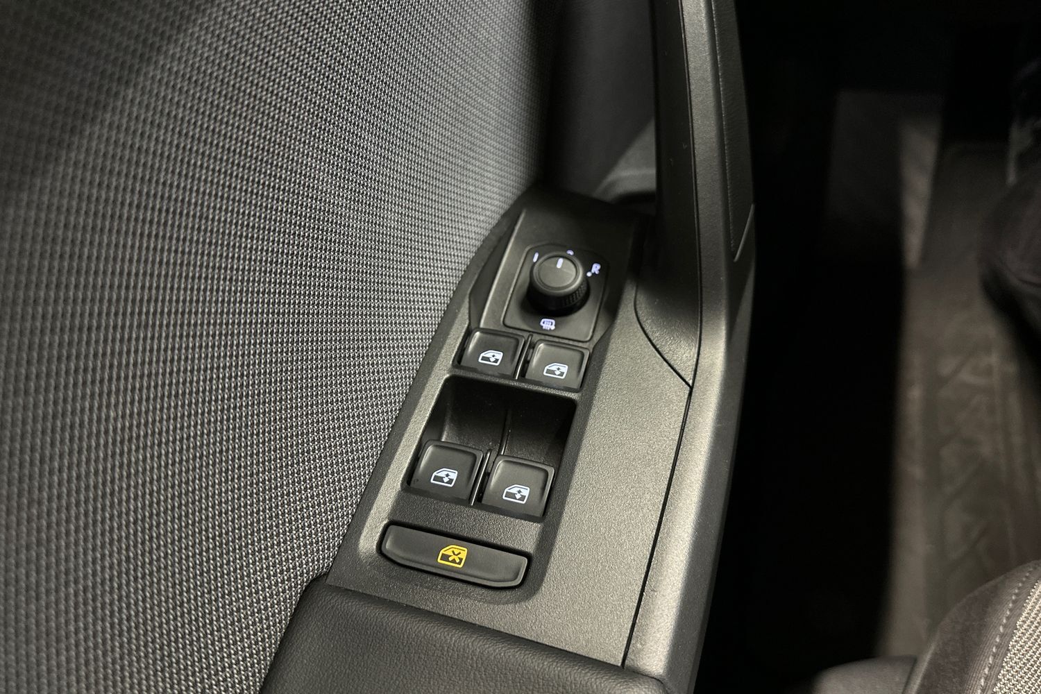SEAT Leon Sportstourer vaihtoauto