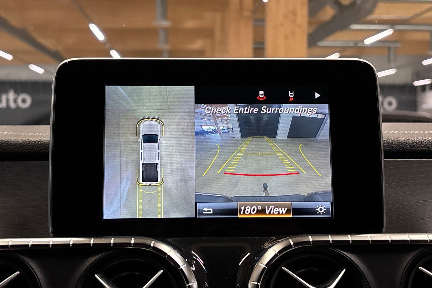 Mercedes-Benz X vaihtoauto