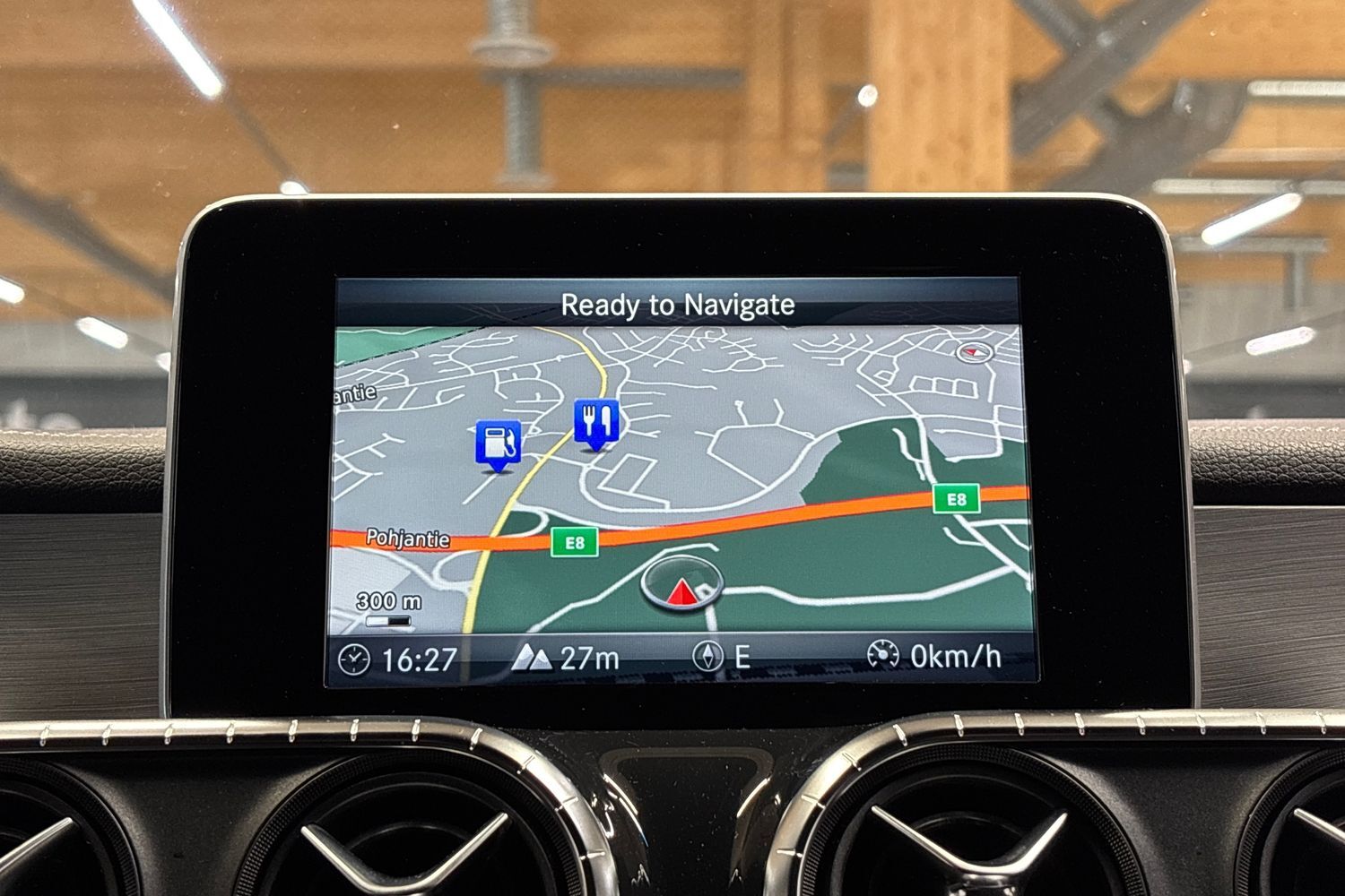 Mercedes-Benz X vaihtoauto