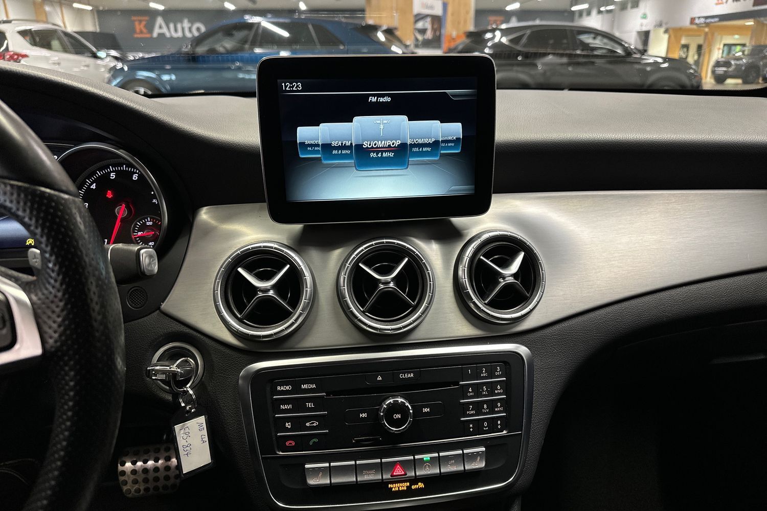 Mercedes-Benz CLA-sarja vaihtoauto