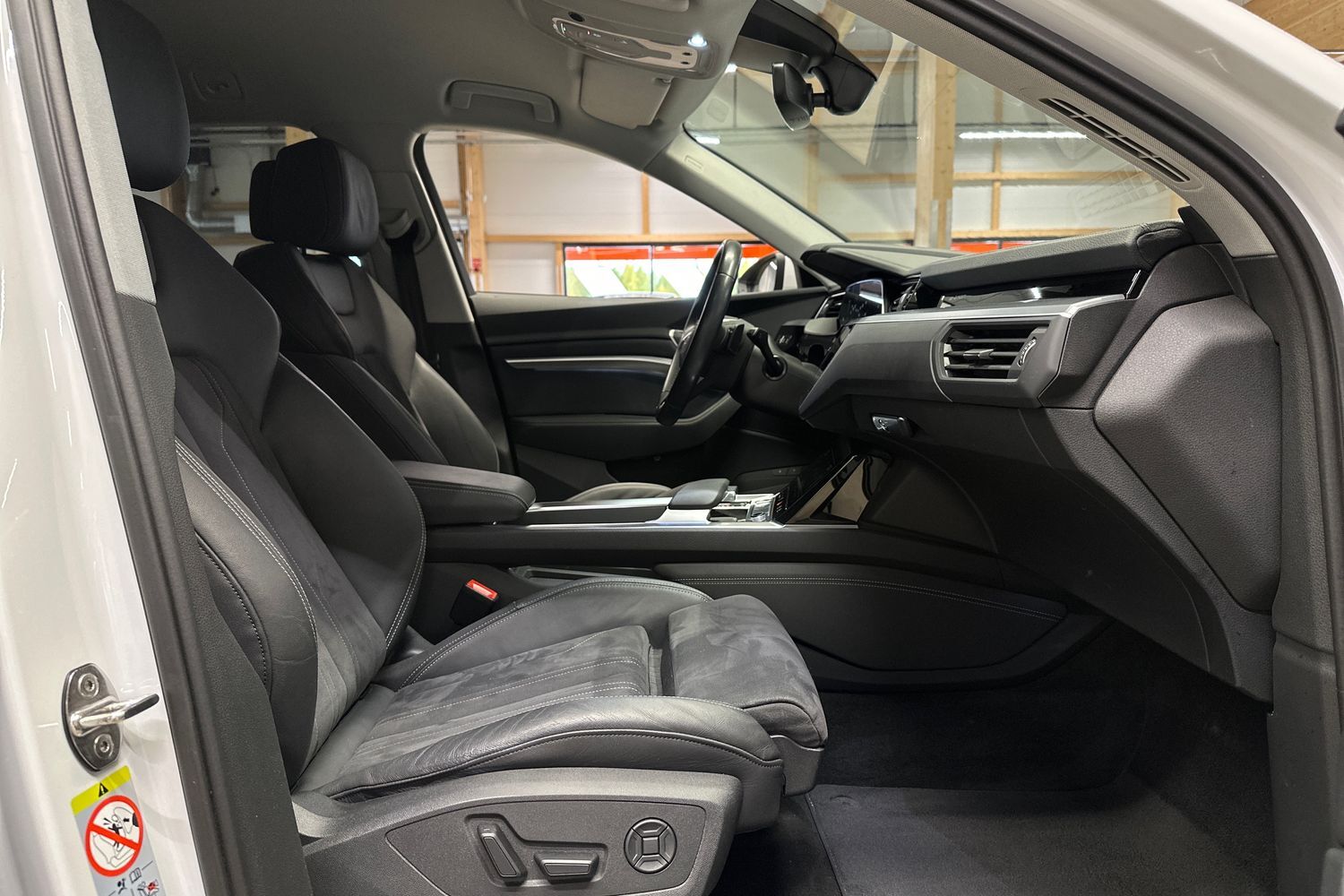 Audi Q8 e-tron vaihtoauto