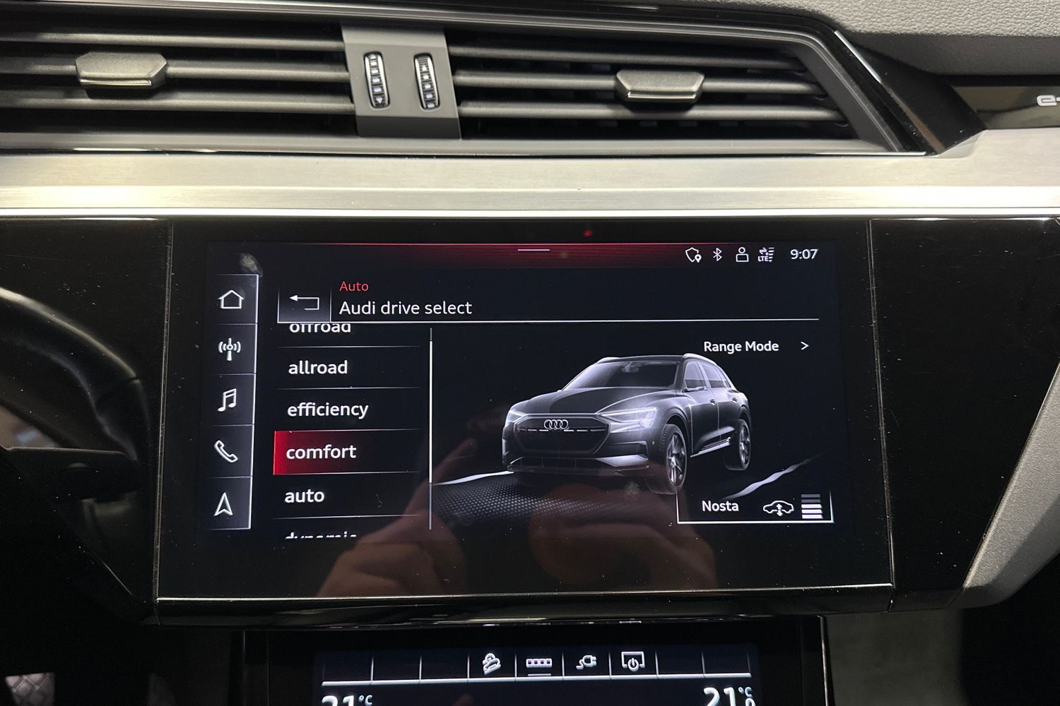 Audi Q8 e-tron vaihtoauto
