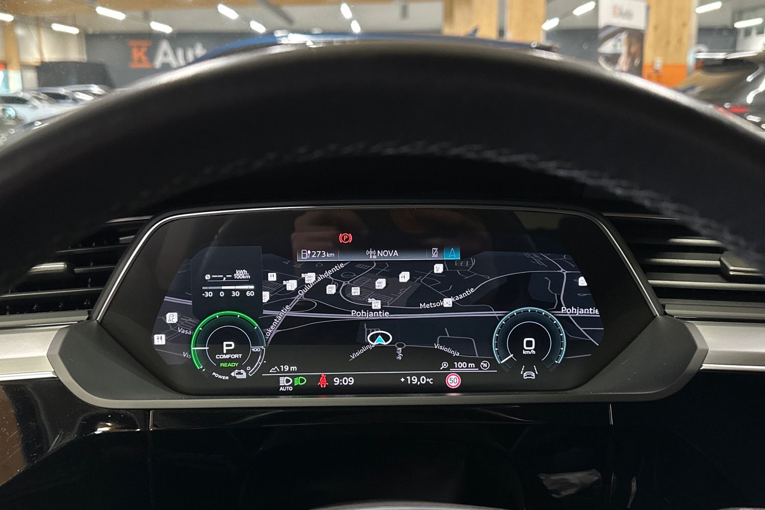 Audi Q8 e-tron vaihtoauto