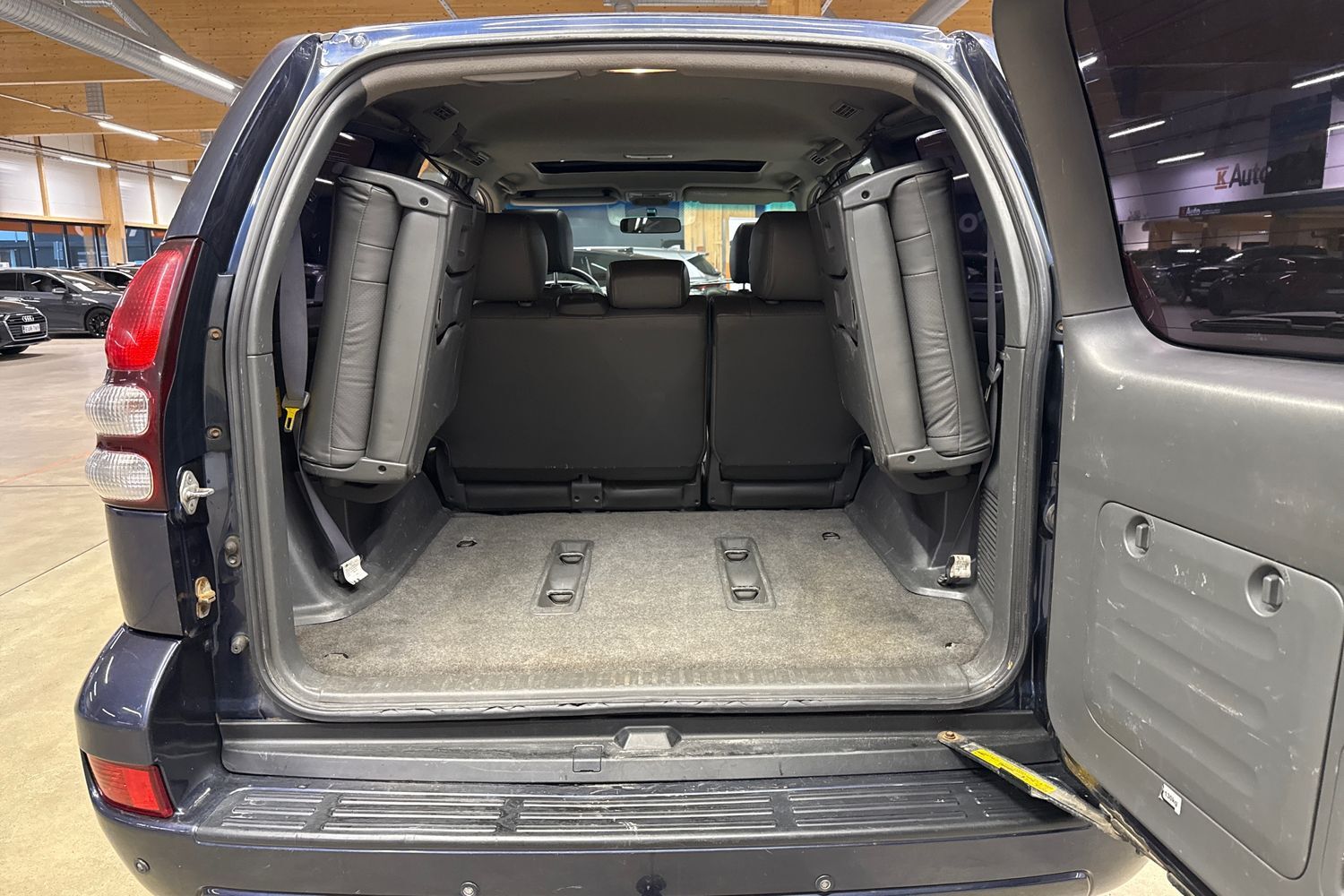Toyota Land Cruiser vaihtoauto