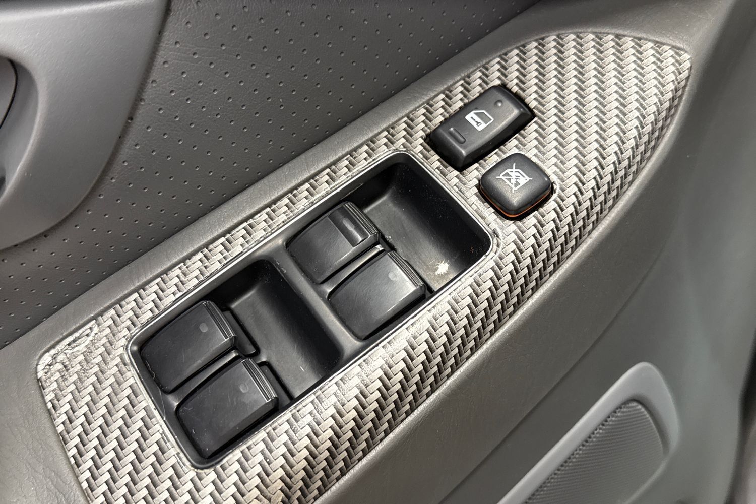 Toyota Land Cruiser vaihtoauto