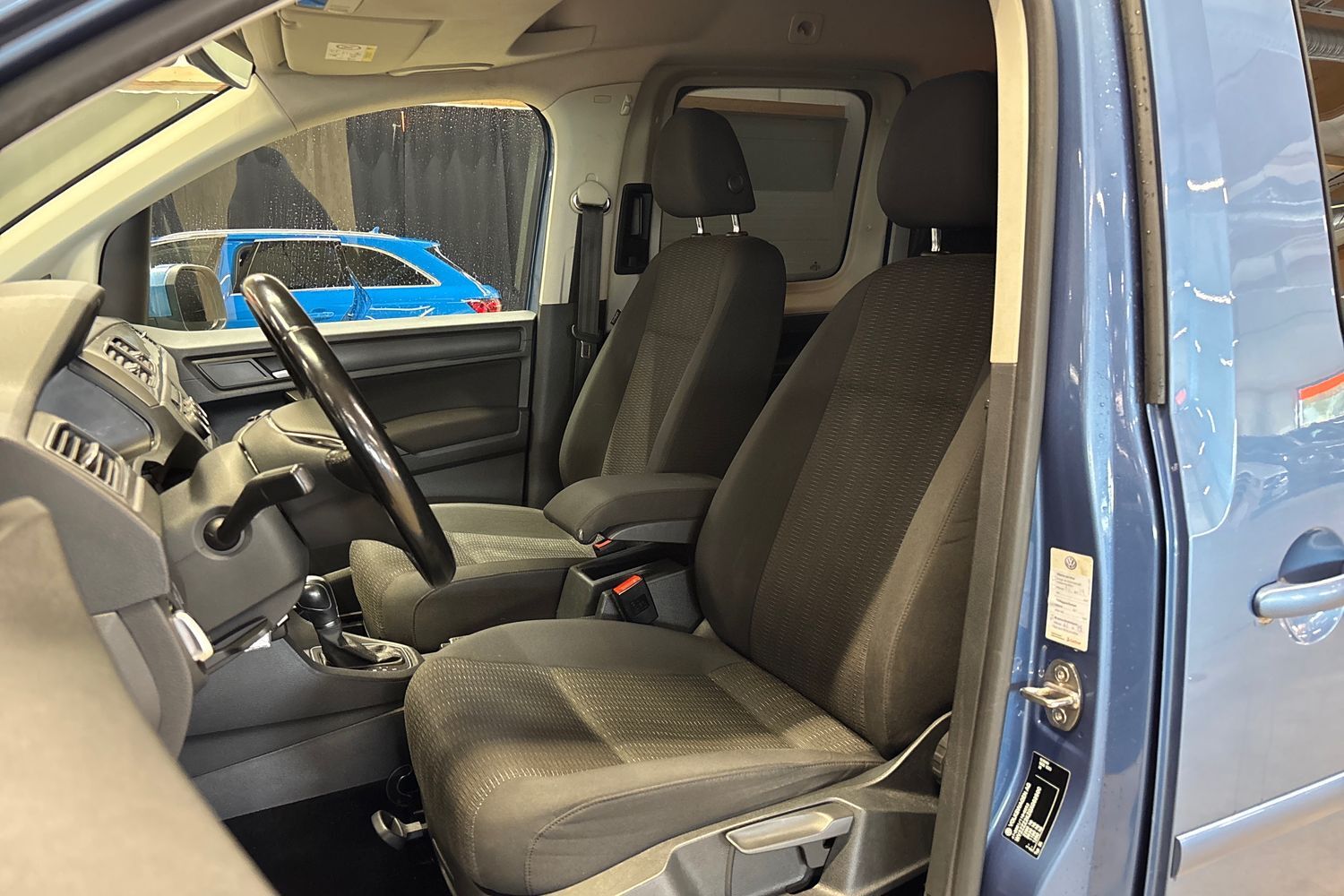 Volkswagen Caddy Maxi vaihtoauto