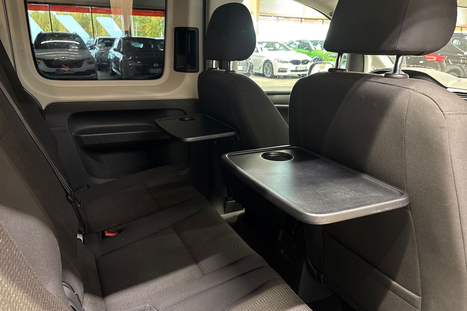 Volkswagen Caddy Maxi vaihtoauto