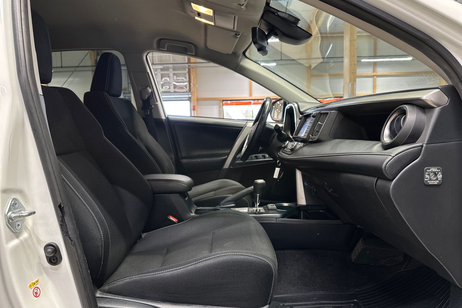 Toyota RAV4 vaihtoauto