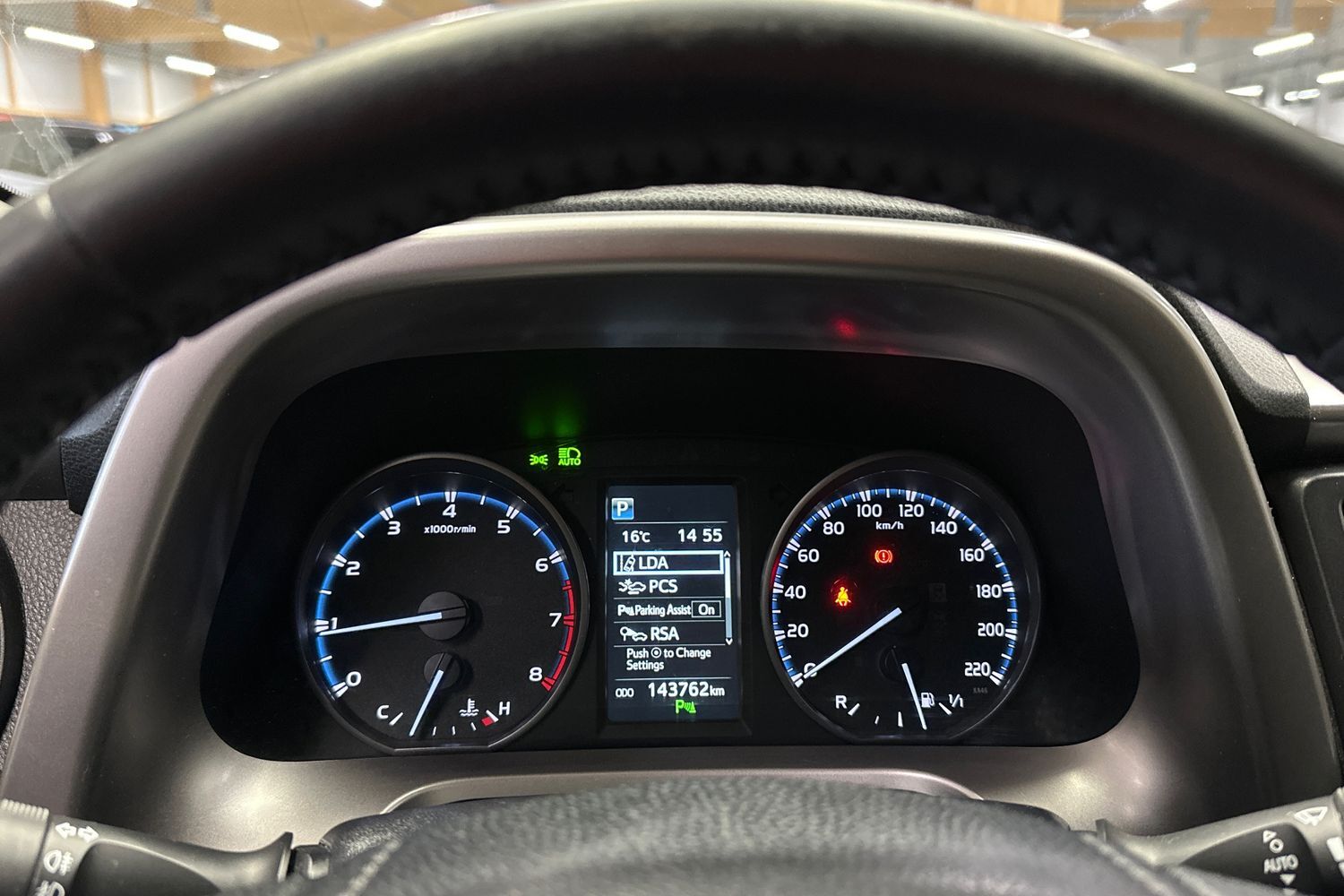 Toyota RAV4 vaihtoauto