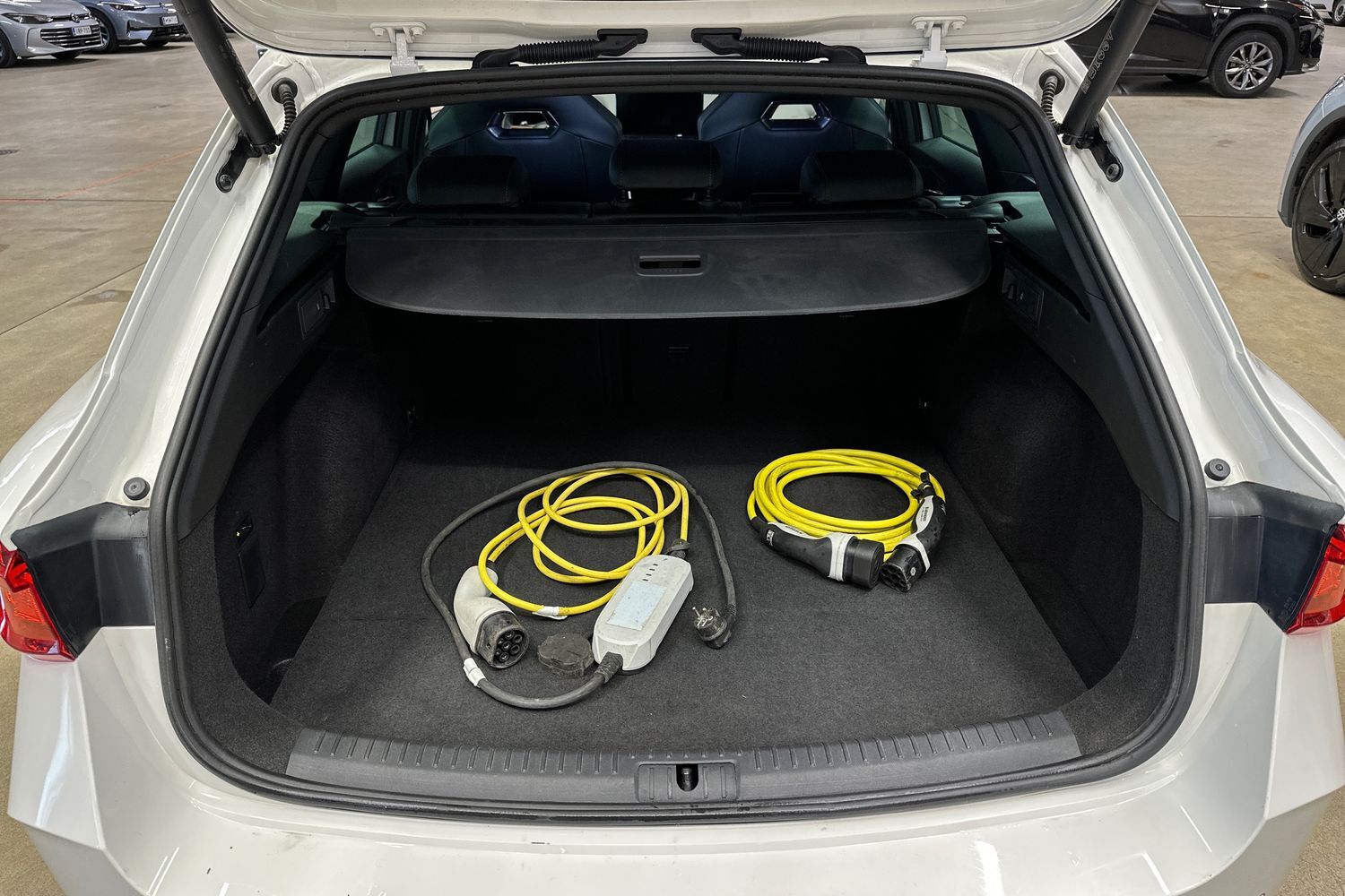 Cupra Leon Sportstourer vaihtoauto