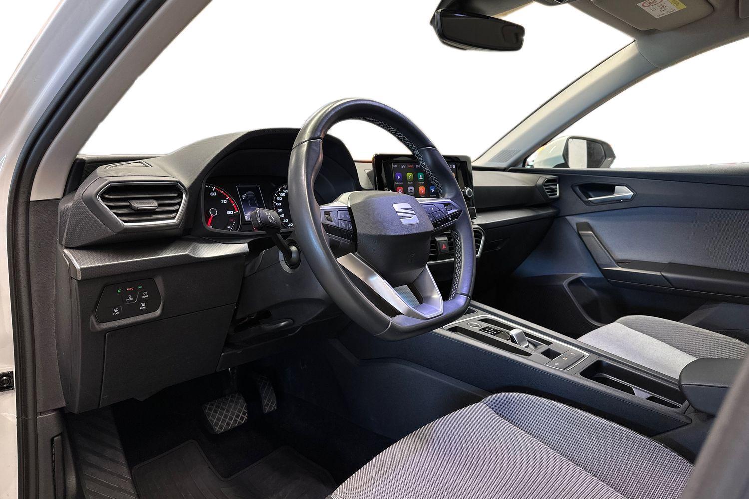 SEAT Leon Sportstourer vaihtoauto