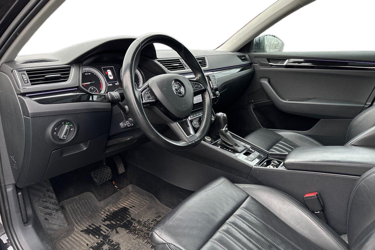 Skoda Superb vaihtoauto