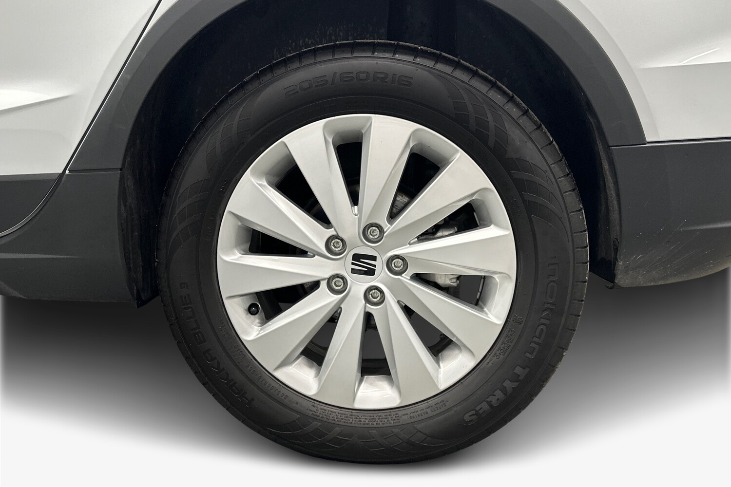 SEAT Arona vaihtoauto
