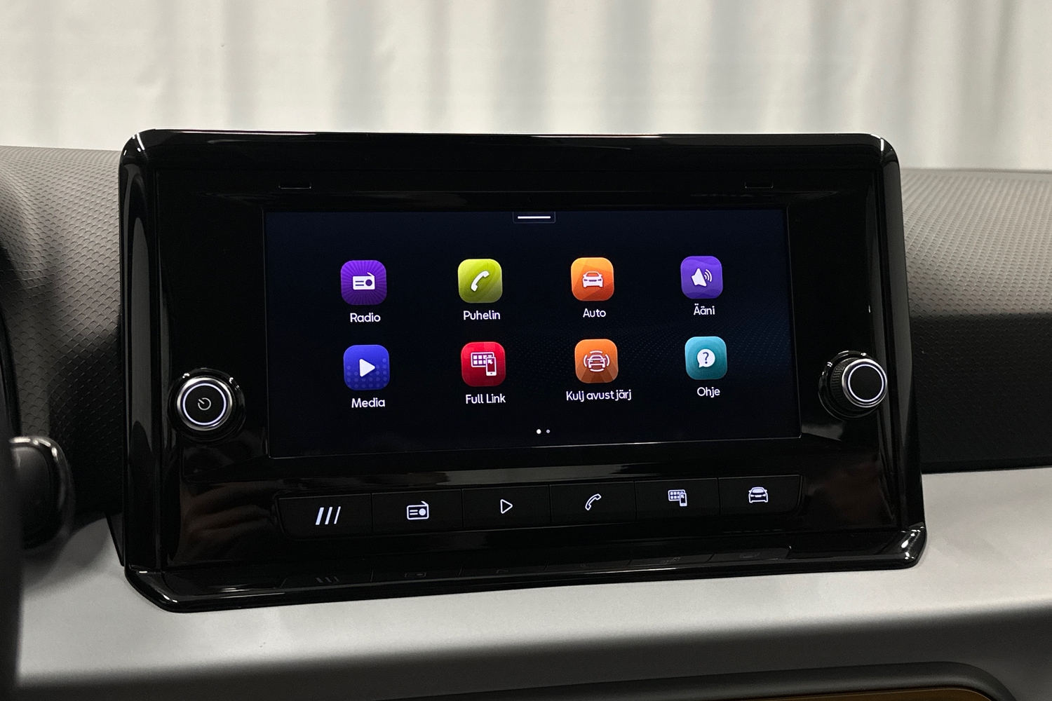 SEAT Arona vaihtoauto