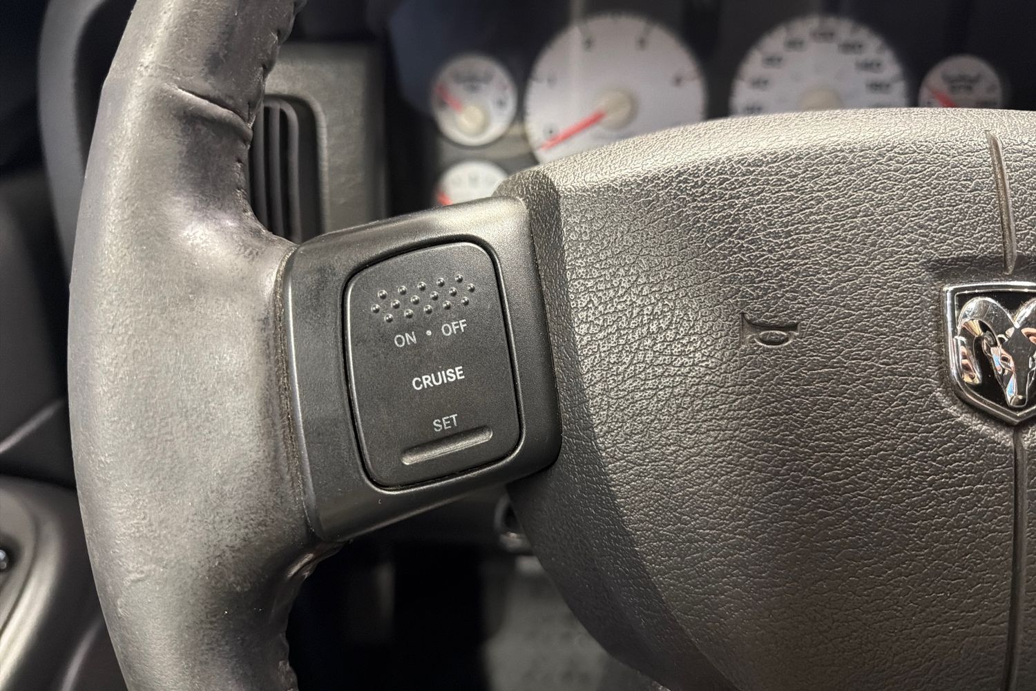 Dodge Ram vaihtoauto