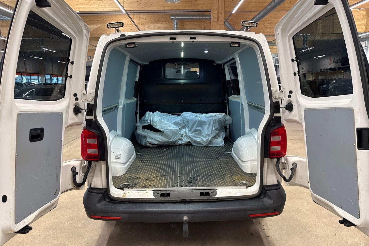 Volkswagen Transporter vaihtoauto