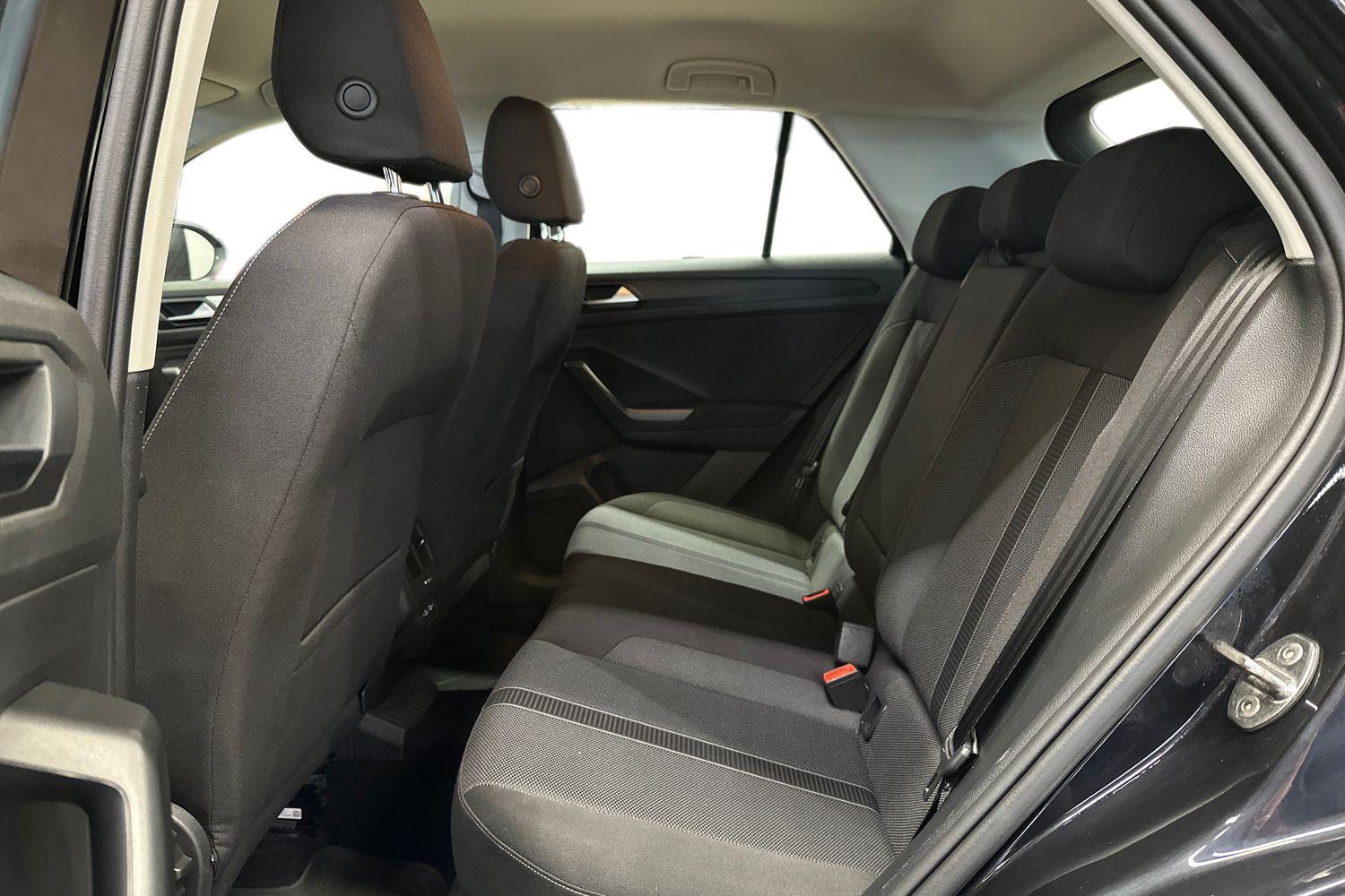 Volkswagen T-Roc vaihtoauto