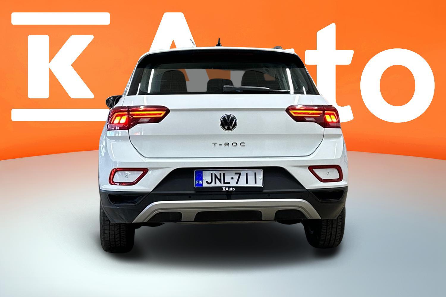 Volkswagen T-Roc vaihtoauto