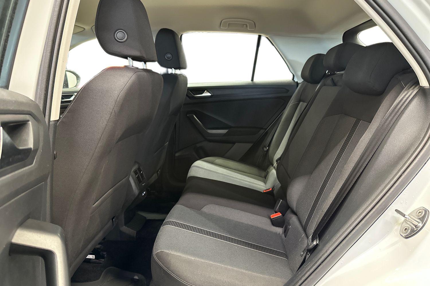 Volkswagen T-Roc vaihtoauto