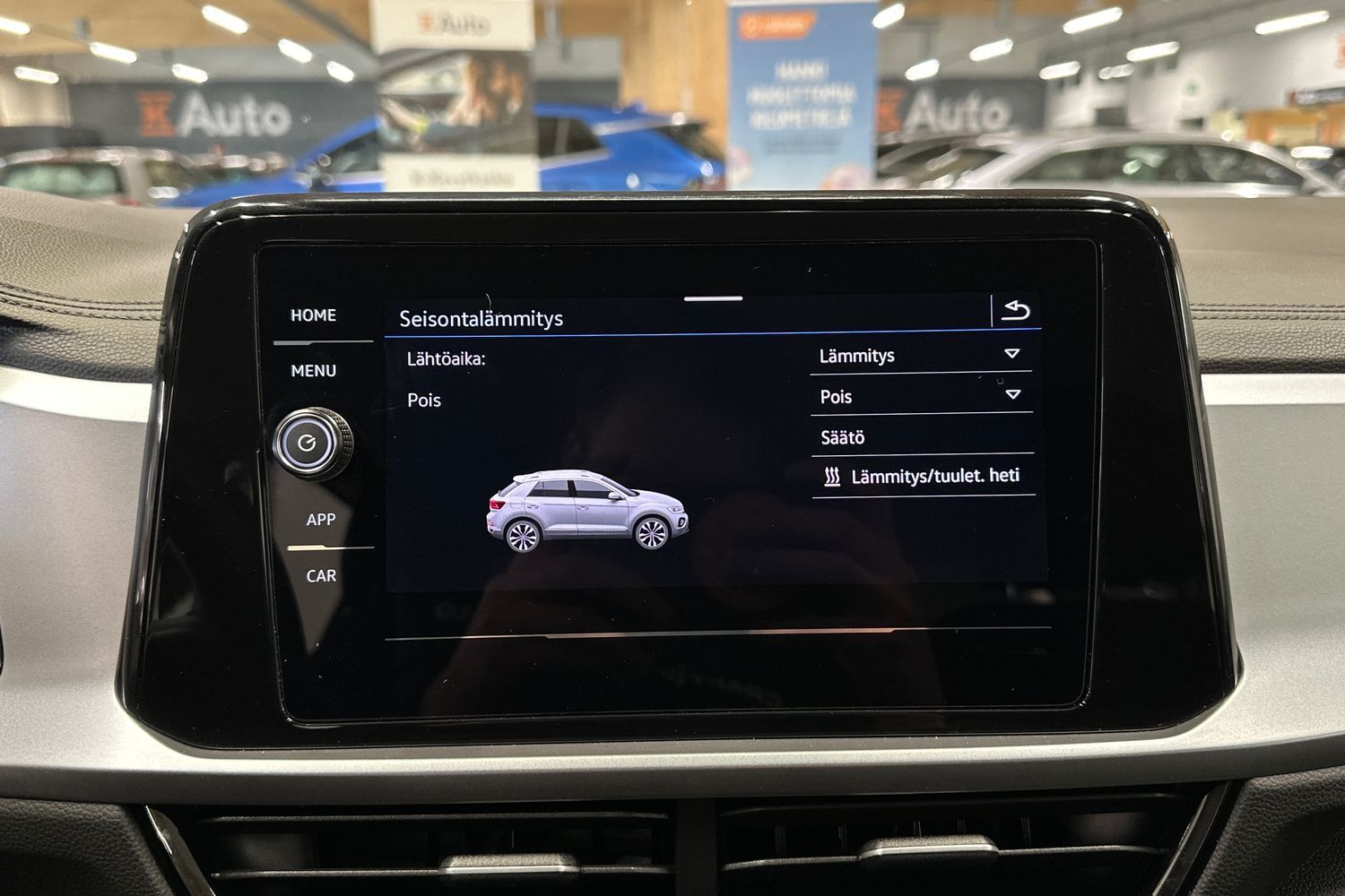 Volkswagen T-Roc vaihtoauto