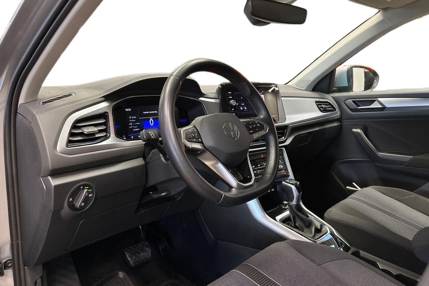 Volkswagen T-Roc vaihtoauto
