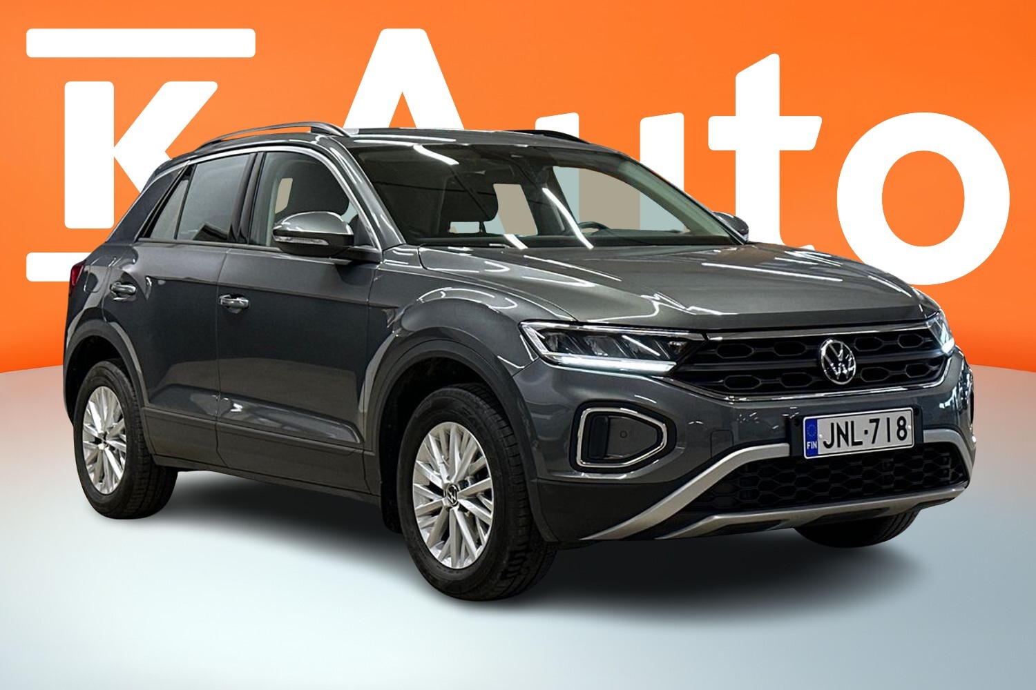 Volkswagen T-Roc vaihtoauto