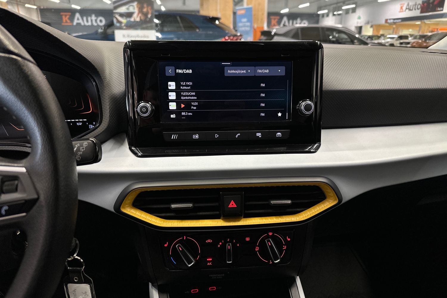 SEAT Arona vaihtoauto