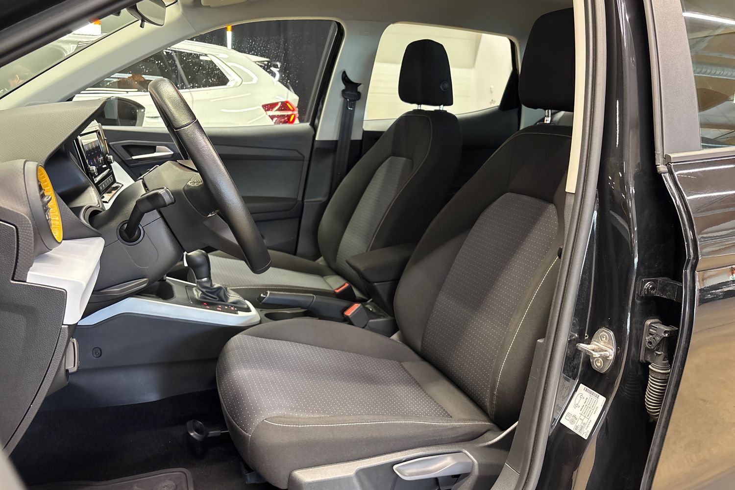 SEAT Arona vaihtoauto