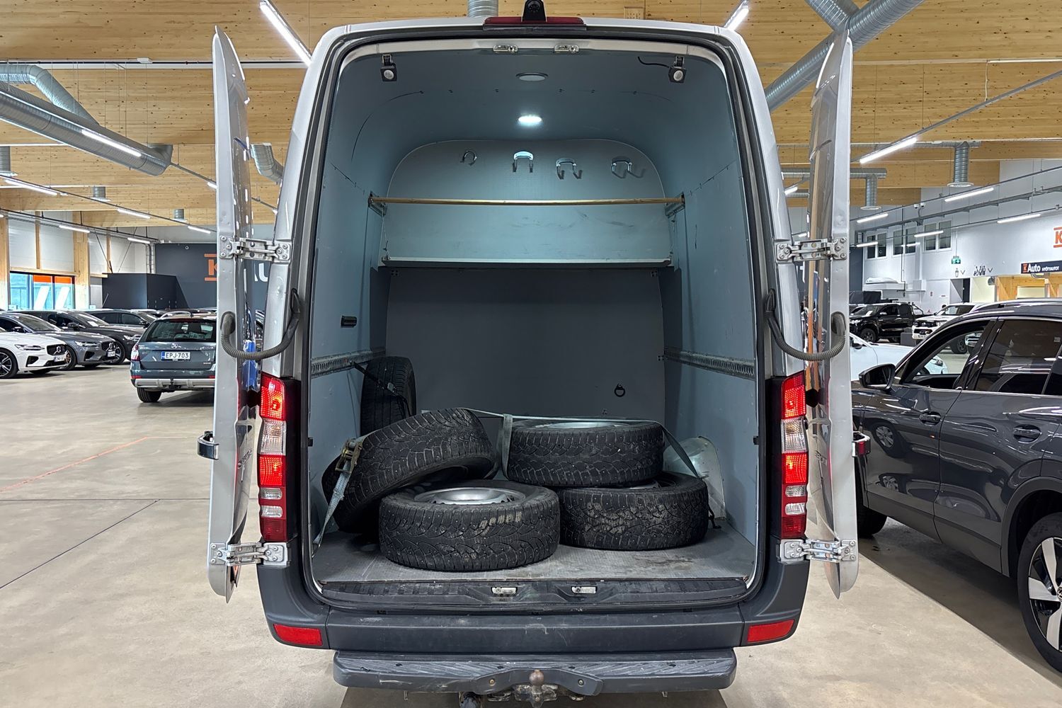Mercedes-Benz Sprinter vaihtoauto