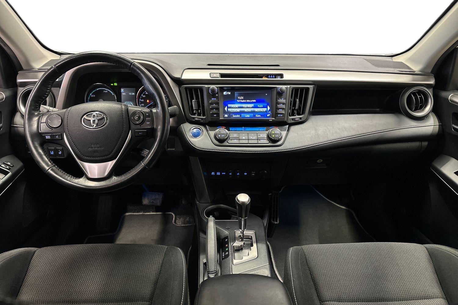 Toyota RAV4 vaihtoauto