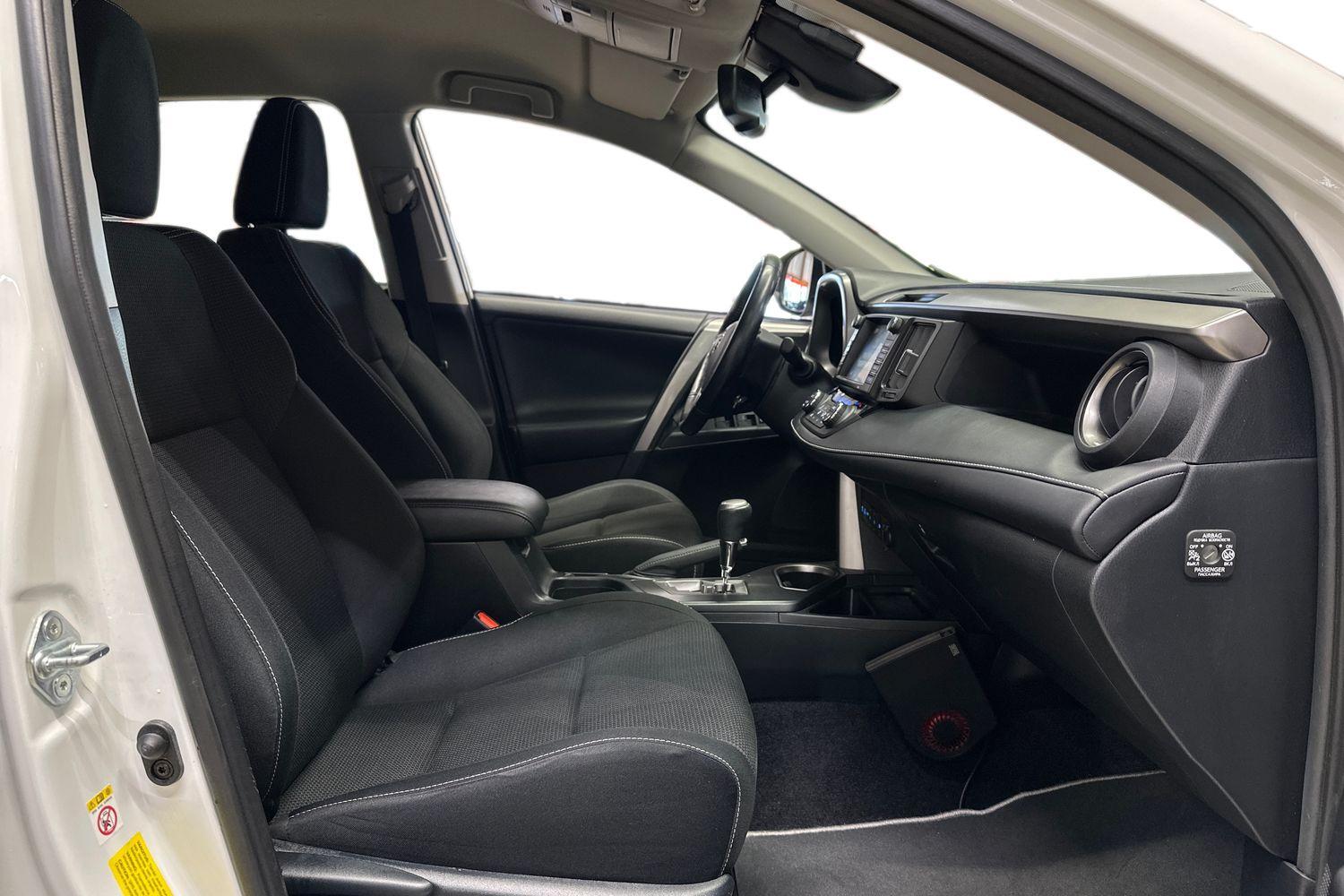 Toyota RAV4 vaihtoauto