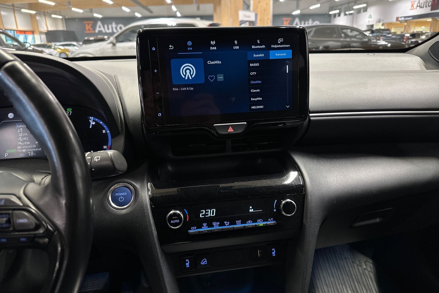 Toyota Yaris Cross vaihtoauto