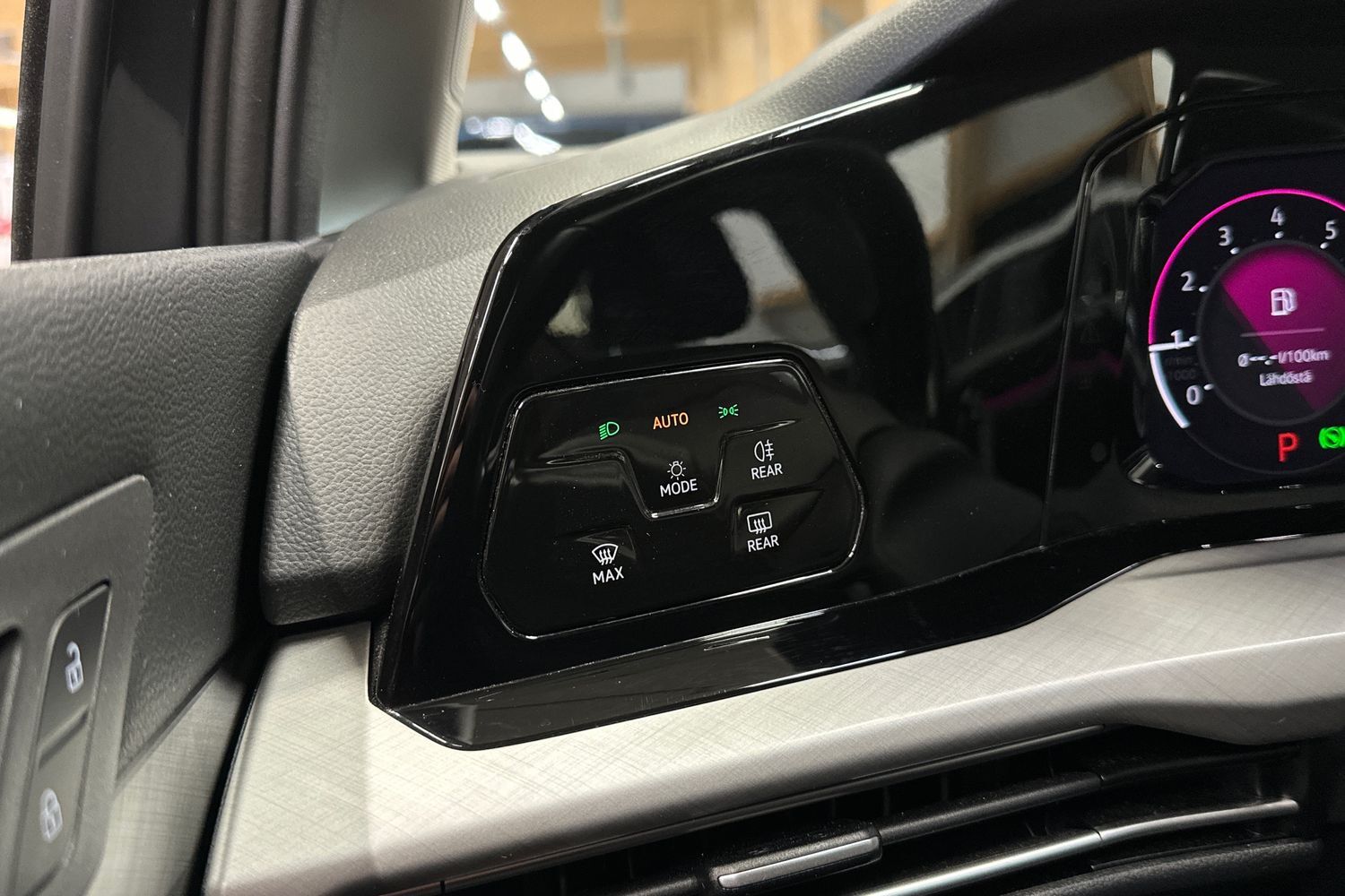 Volkswagen Golf vaihtoauto