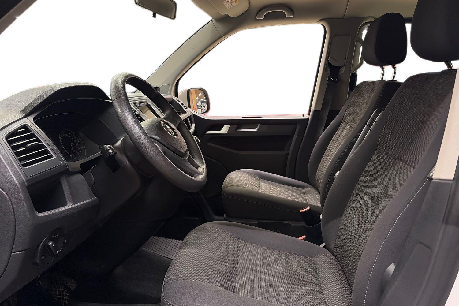 Volkswagen Caravelle vaihtoauto