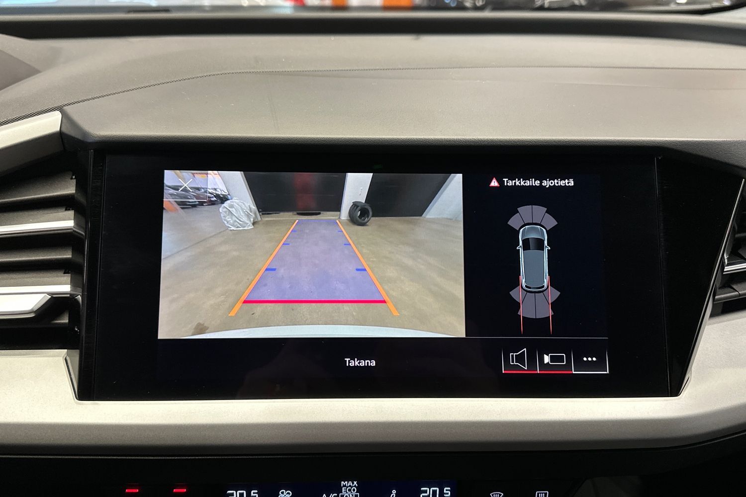 Audi Q4 e-tron vaihtoauto