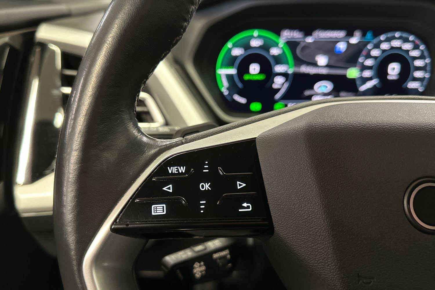 Audi Q4 e-tron vaihtoauto