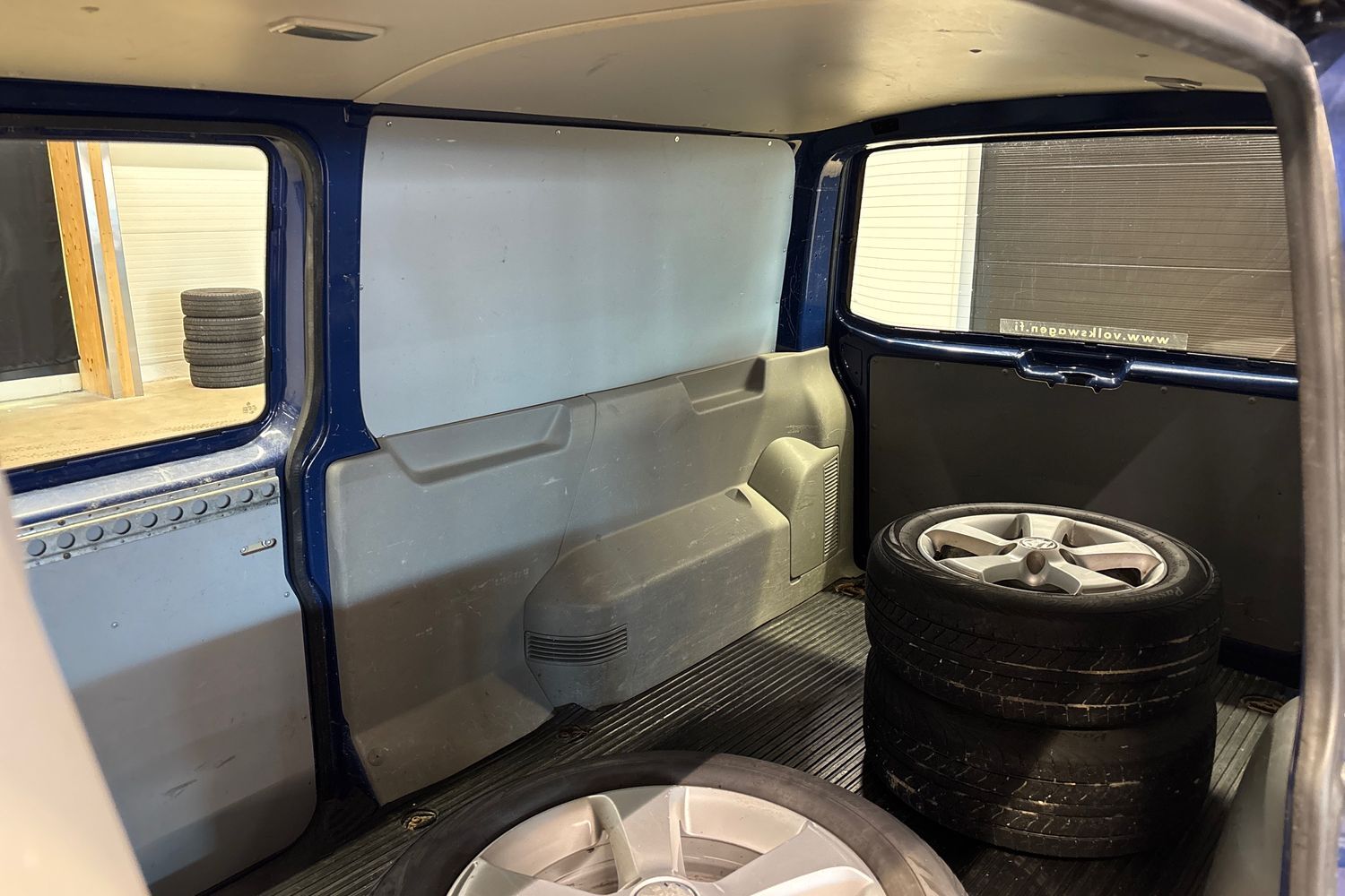 Volkswagen Transporter vaihtoauto