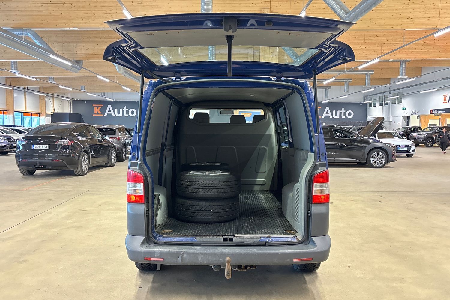 Volkswagen Transporter vaihtoauto